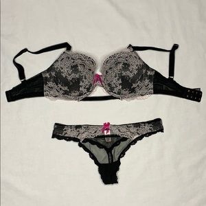 Victoria’s Secret Dream Angels Demi Bra and Thong